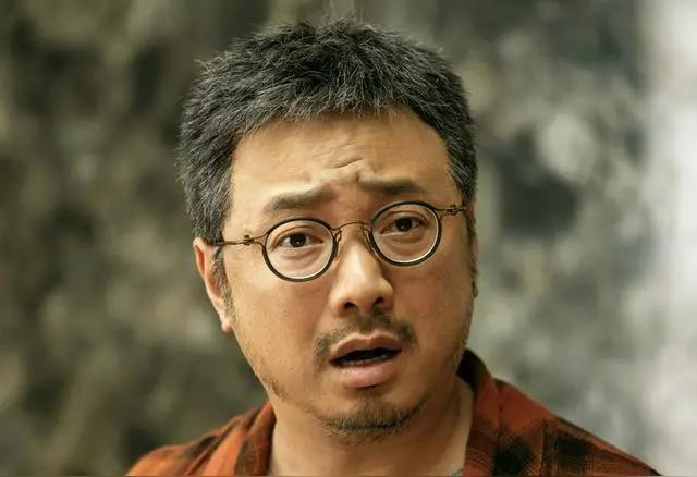 徐峥新片遭院线集体“封杀”，以后想在电影圈发展，估计困难重重。当年《囧妈》大年