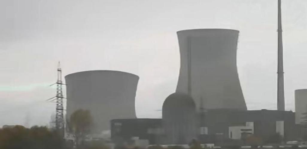 2025年前几个月，德国企业在华投资增长54%，占欧盟总对华投资近一半。恰恰这几