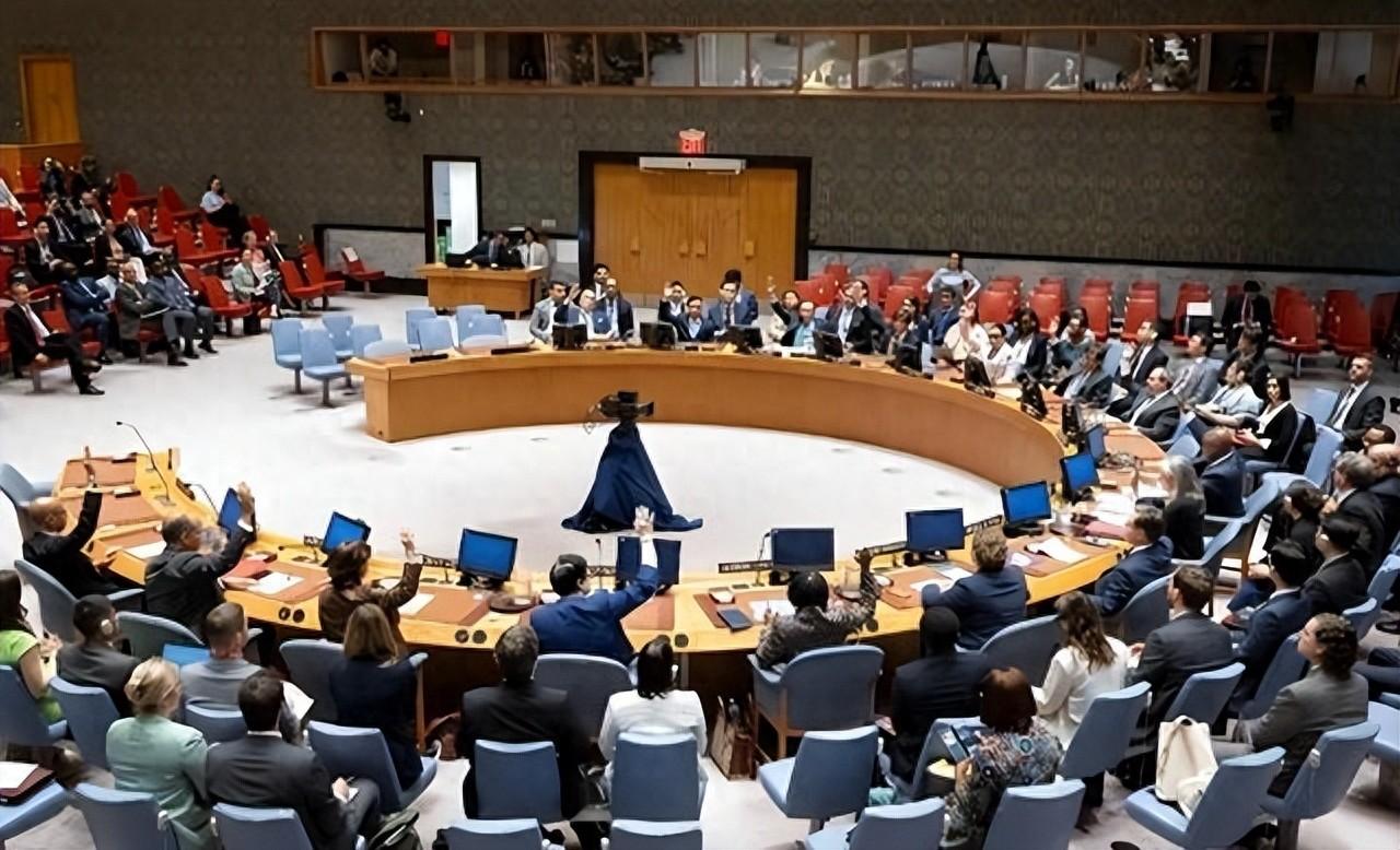 日本竟然闹到联合国，想废掉中国的出兵权！还想拉美国下水，结果特朗普一通电话，直接