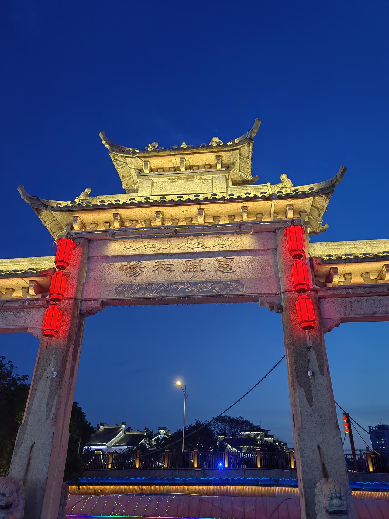 无锡南长街，令人难忘的地方去年五月，暮春初夏，正是江南最舒适宜人的时节。南长