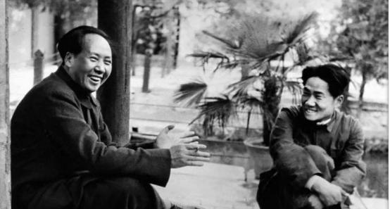 “朱德同志是你叫的？”1946年，毛岸英兴冲冲地跑进毛主席的办公室，炫耀自己早上
