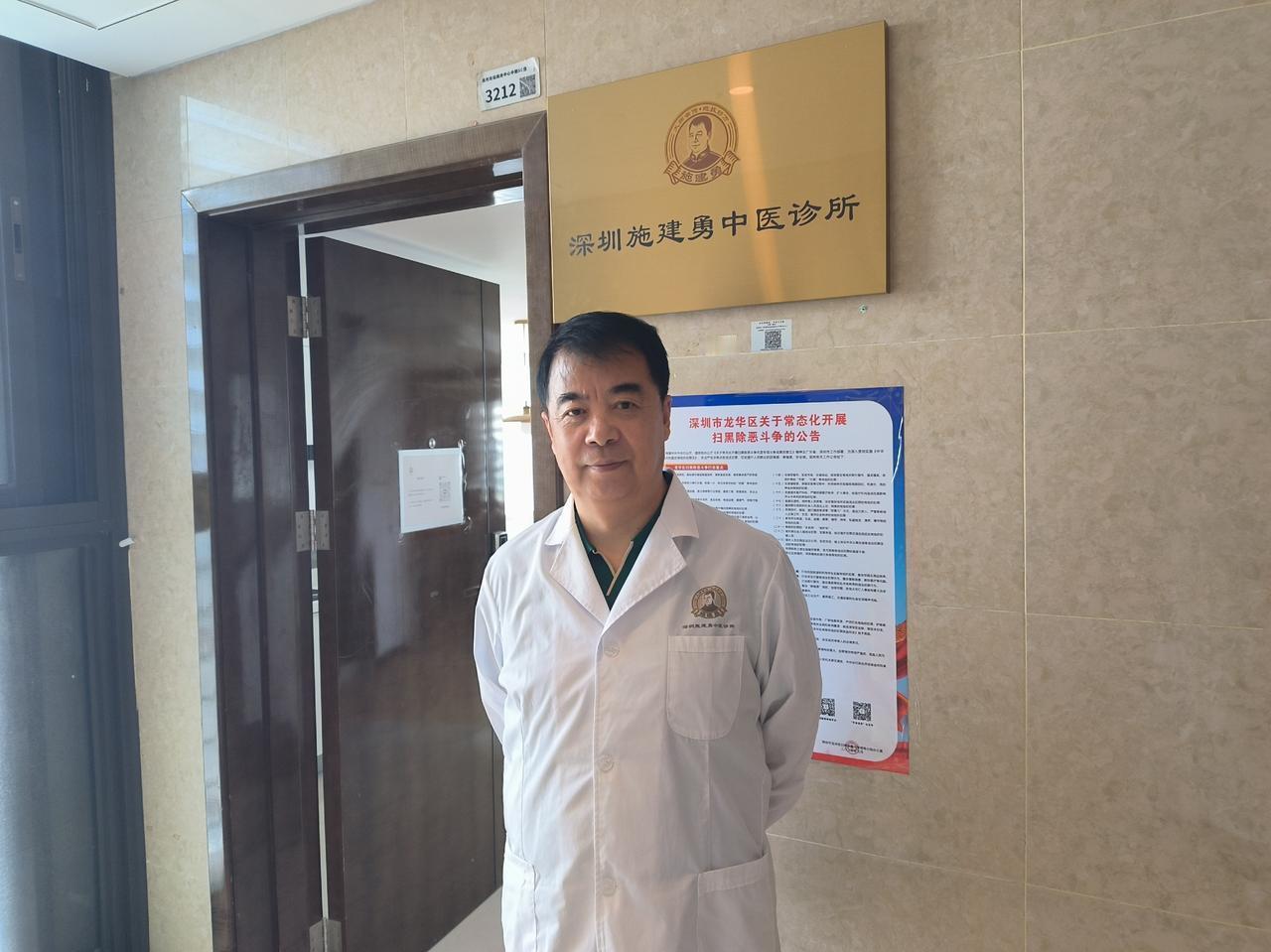 每次遇上滔滔不绝的病人，我也颇感无奈。患者虽然都是患者，除了病情不同，性情也