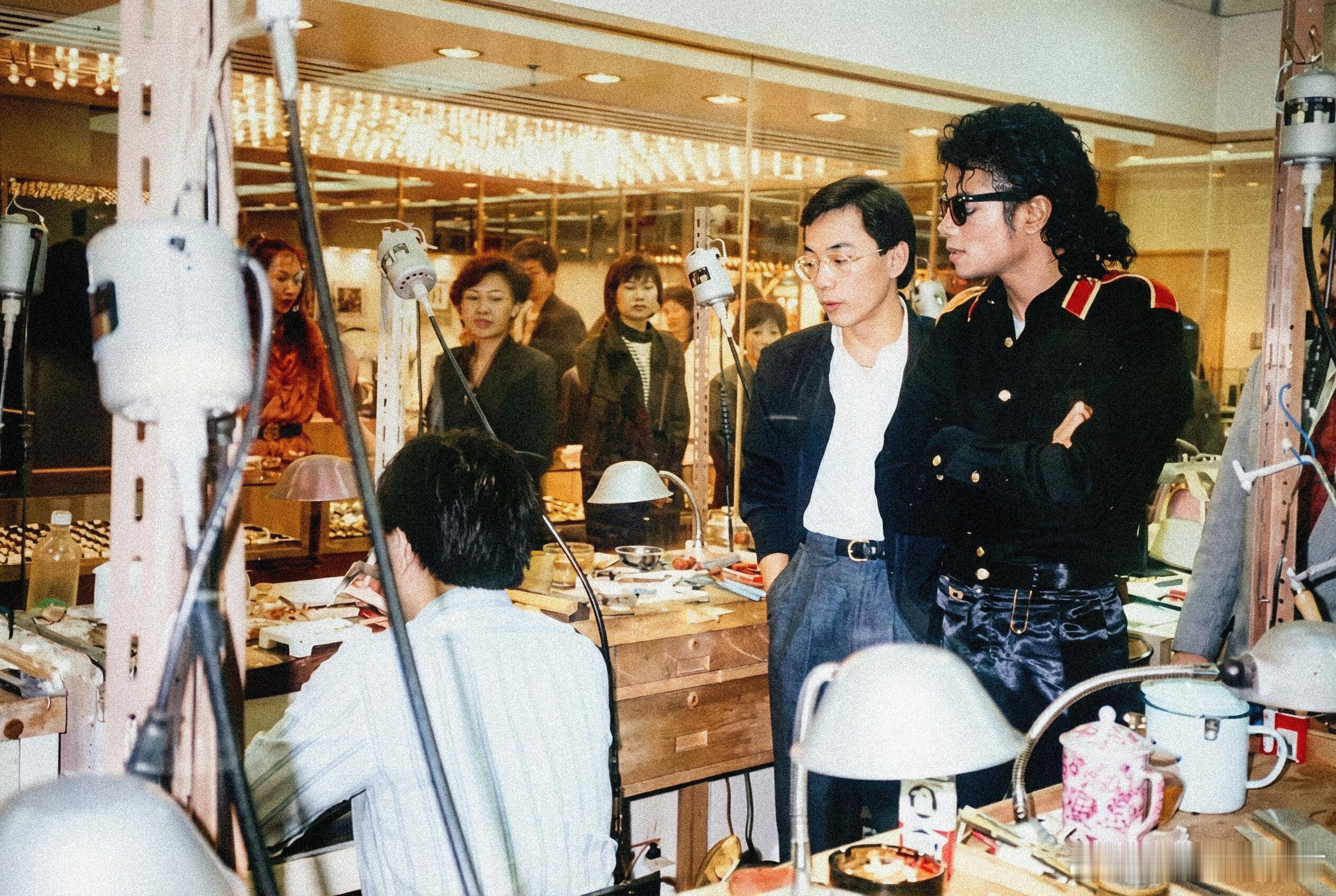 迈克尔杰克逊在中国香港，罕见照片