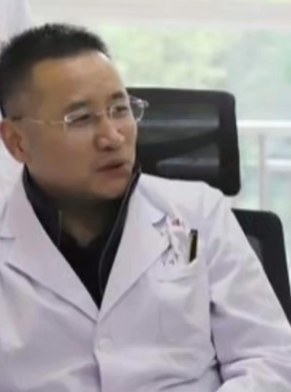 要想人不知除非己莫为！这句话说的没错，有的人“聪明反被聪明误”，他自认为自己位高