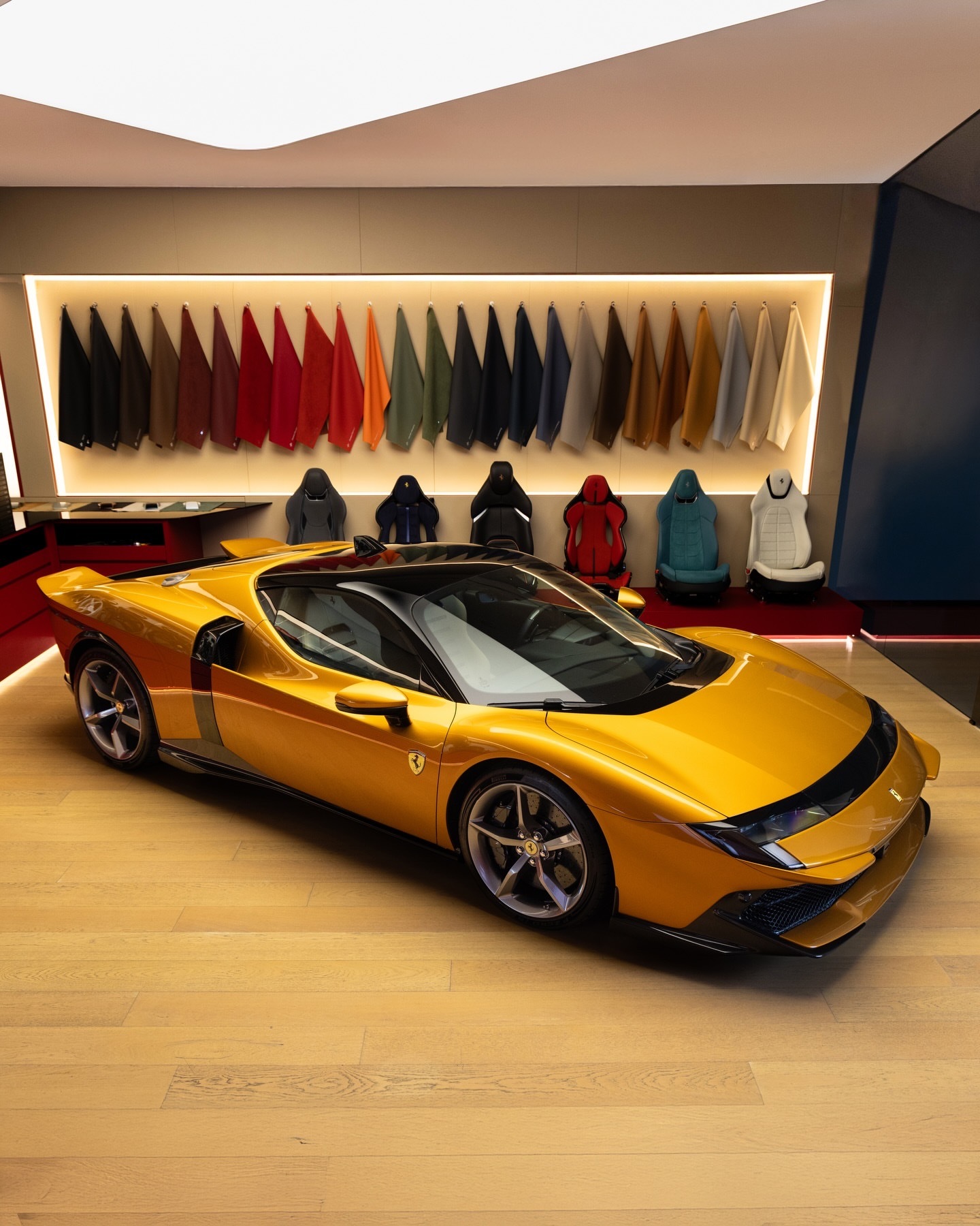 一个新图标登场：迪拜的法拉利849Testarossa。..法拉利849Tes