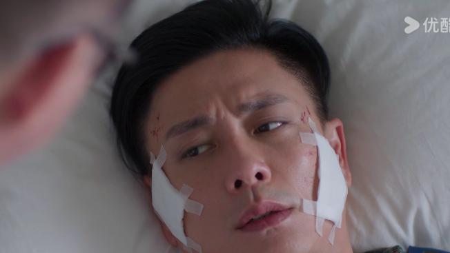 一把年纪还打打杀杀,黄宗泽陈豪跌破底线,港剧已成古惑仔养老院
