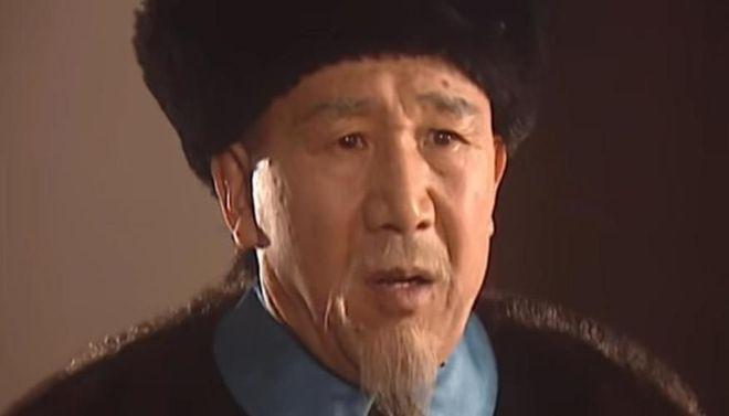 庆功酒，其实是他的断头酒。 台湾打下来了，姚启圣心里却比冰窖还冷，他知道，自