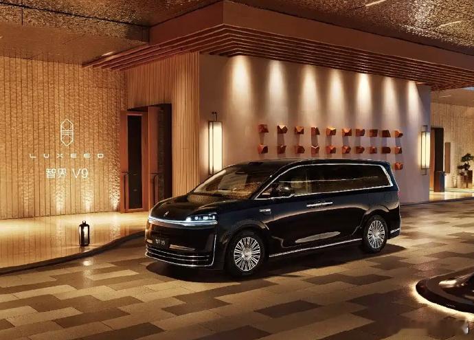 智界V9续航能力曝光新车情报局在最新一批工信部新能源车型目录中，智界V9续航信息