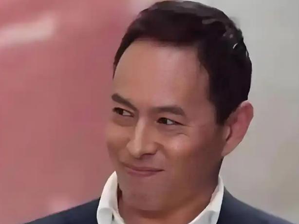 澳洲这档节目，简直绝了！一个反华教授正说得唾沫横飞，主持人冷不丁来了一句：“