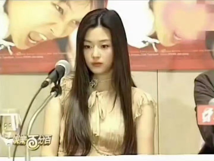 全智贤19岁旧照全智贤真的美得毫不费力​​​