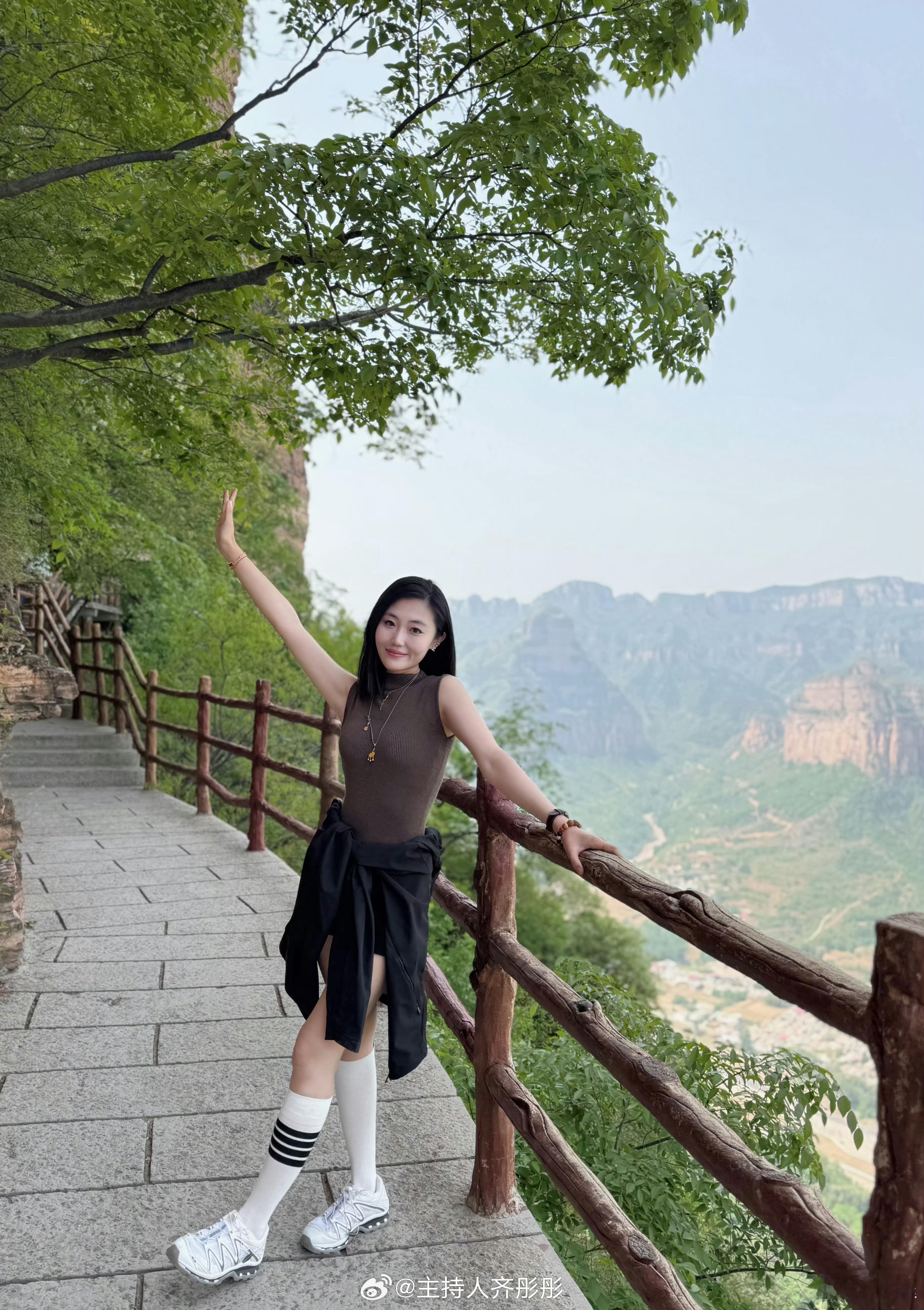 齐彤彤⛰️五一东太行旅游碎片​​​