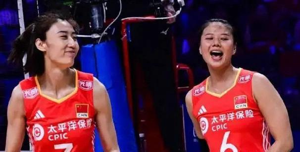 国际排联赛为赵勇打CALL，中国女排两项世界第一中国女排现任主帅赵勇在国家队