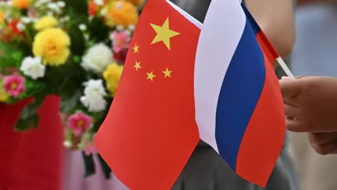 支持中国！俄罗斯重磅表态。根据新华社8月31日的报道，中国在比什凯克出席上合