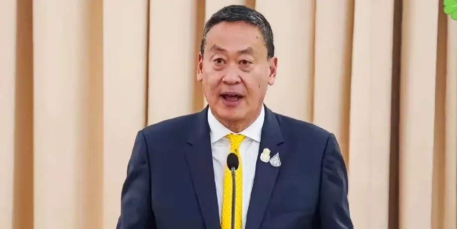 洪森咋了？泰国总理换人，军方说了算！哇塞！泰国政坛大地震