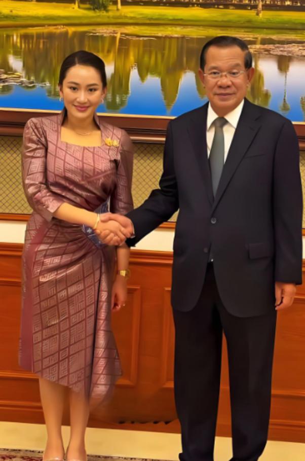 柬埔寨有今天，都是自己作的当我们把时间轴拉长，会发现这个曾以吴哥窟傲视东南亚