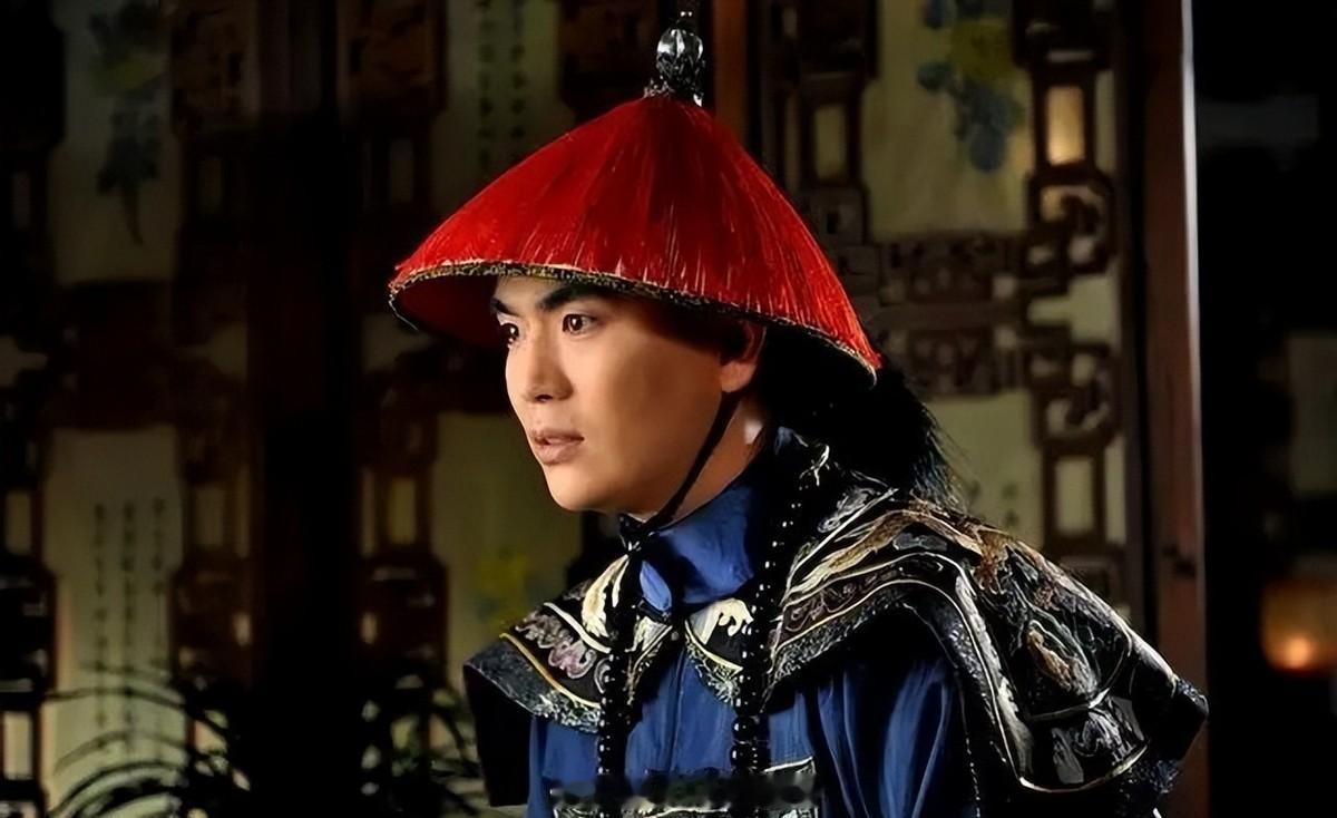甄嬛传中眉庄去世后温实初为何选择守墓？看他内心究竟在害怕什么雍正十一年八月的深