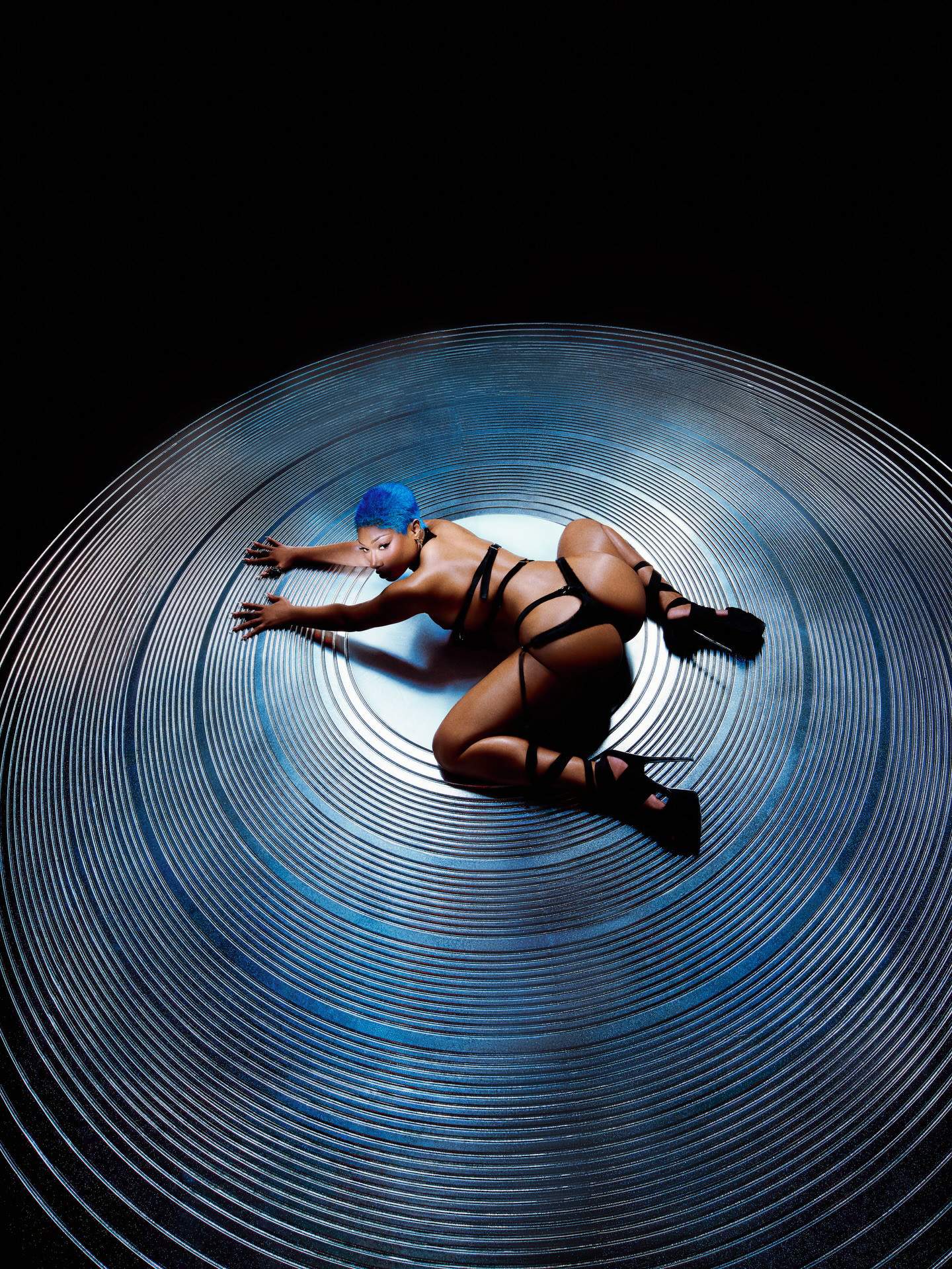 火辣辣~~马冬梅MeganTheeStallion秀31岁生日性感新写真！生