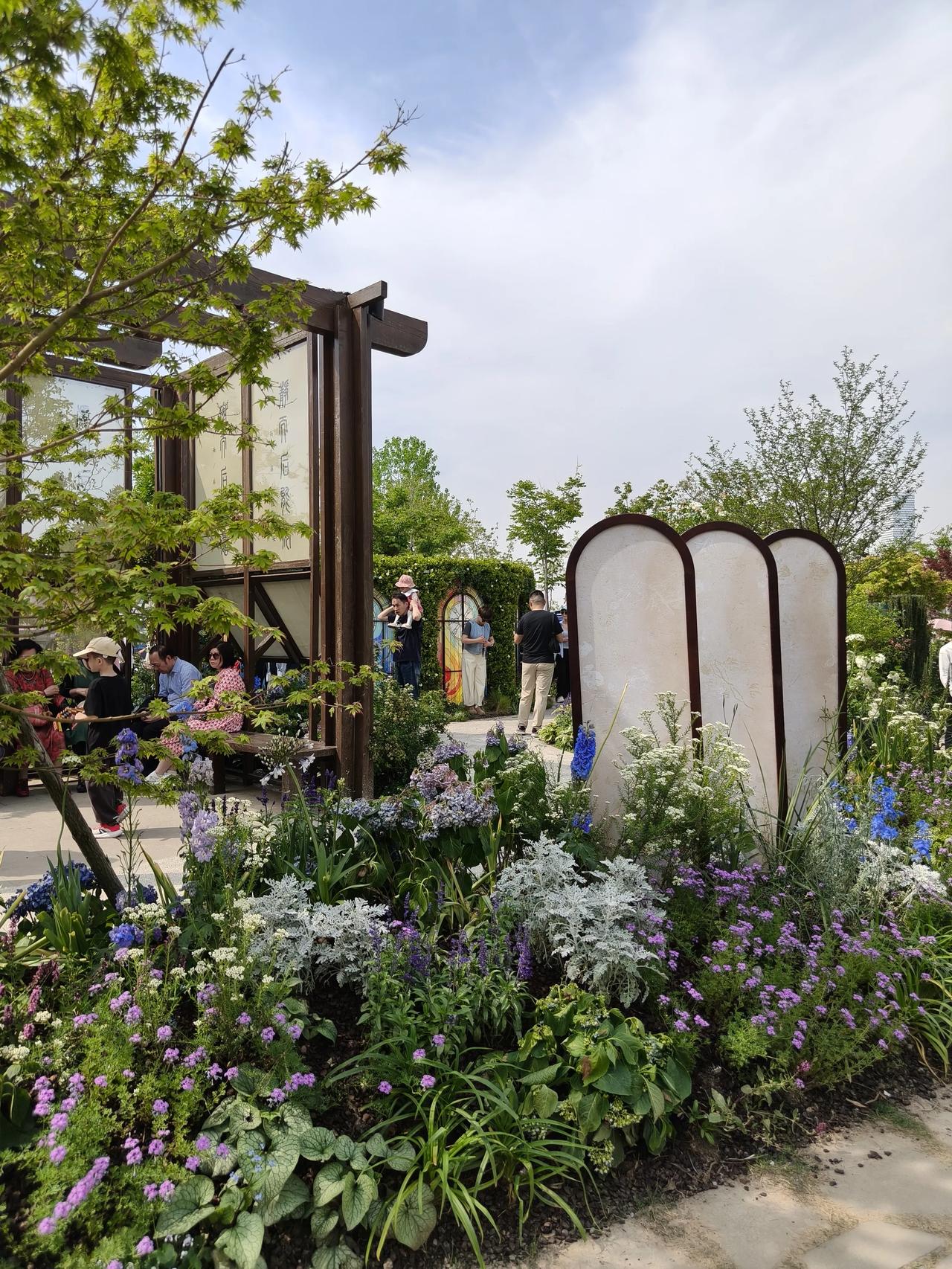 春日美景随手拍实景图分享！花卉节赏花🌸随手拍分享！卉聚前滩里~前滩公园