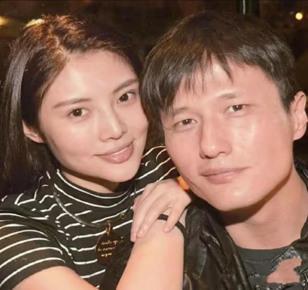 徐冬冬尹子维年内完婚七夕最大惊喜！尹子维徐冬冬年内完婚，这波官宣方式堪称娱乐圈清