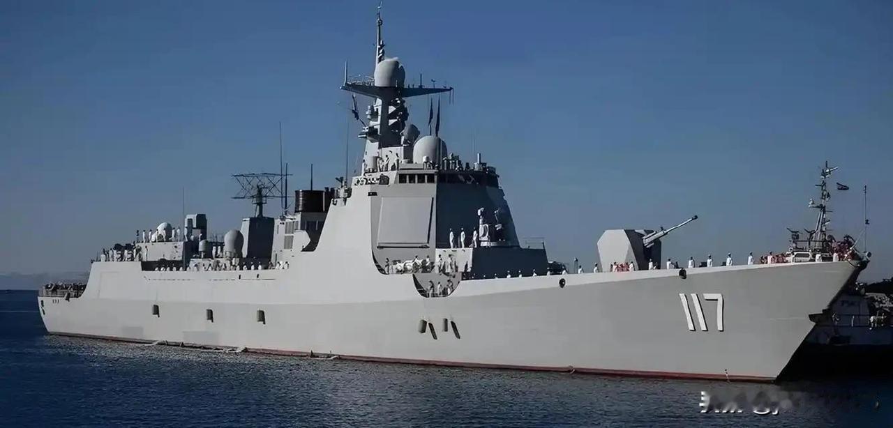 一天一舰：117号西宁舰117号西宁舰是052D型驱逐舰的5号舰，2014年