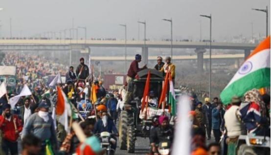 中国现在最担心的国家，估计就是印度了，主要怕的是印度突然出现动乱。如果印度真的出