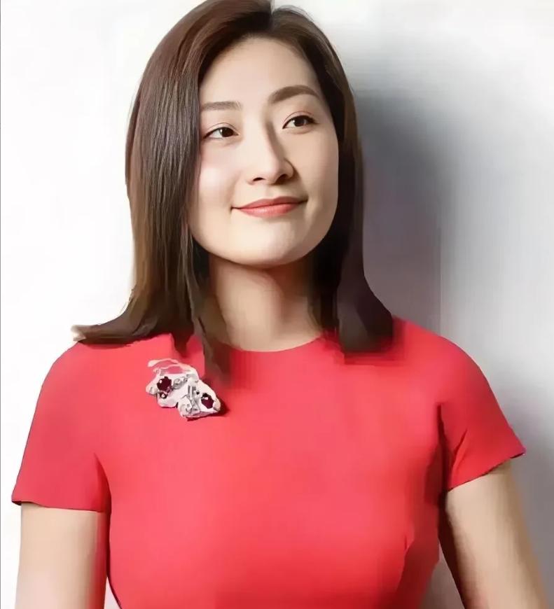 宗馥莉为啥这么稳？宗馥莉的沉着不是凭空来的。面对风波和追问，她只淡淡说了