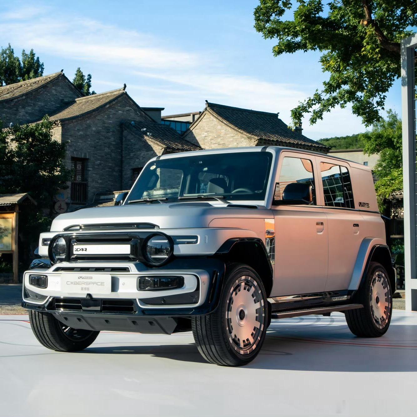 iCAR超级V23赛博新版型上市iCAR的可玩性太强了，官方推出iCAR超级V2
