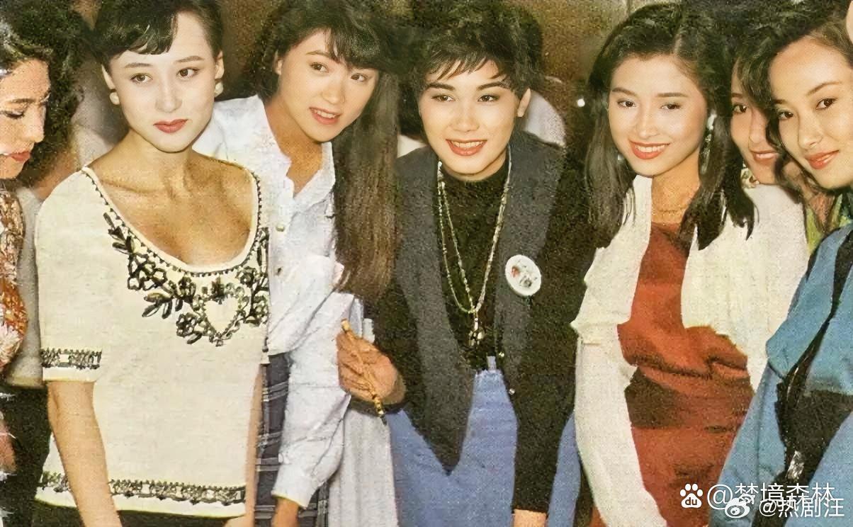 利智是顶级大美人吗？瞧瞧她与关之琳、翁虹的合照便知