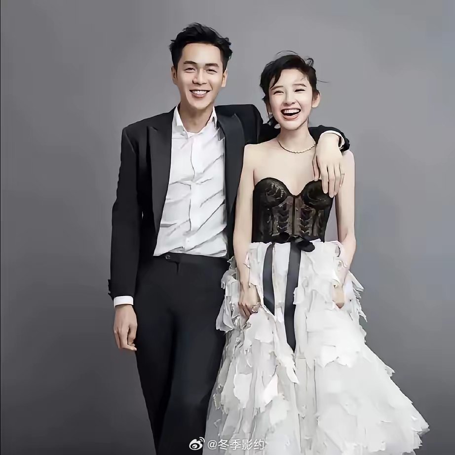 果然姜还是老的辣，我问我妈，唐艺昕产后皮肤病，张若昀不嫌弃她吗？我妈一句话点醒我