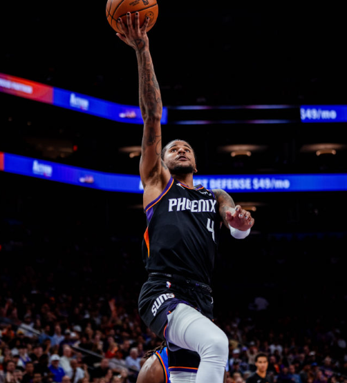 对杰伦格林的看法杰伦格林我是从他火箭时期看到现在，可以说这么多个赛季过来他的根