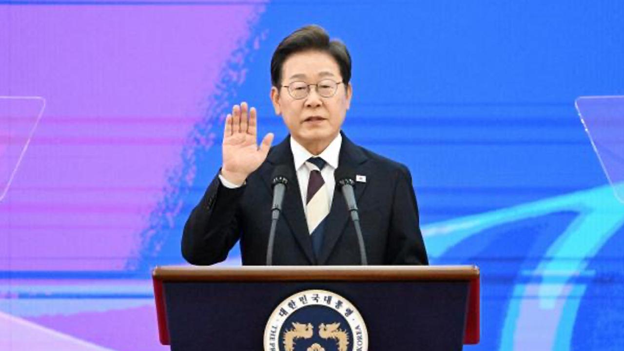 李在明7月9日专机借道中国领空落乌兰巴托，前脚刚在土耳其开完北约峰会，后脚跑到蒙