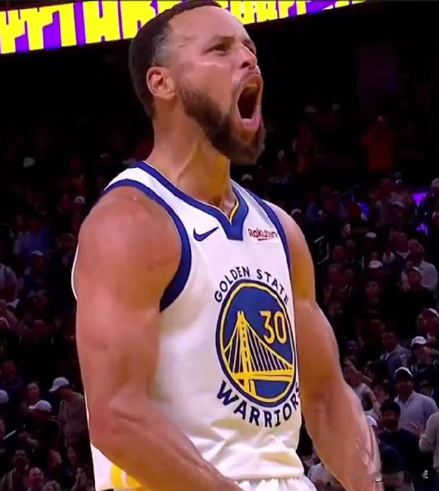 截止目前！！！米切尔：打了25场比赛，三分球总共出手了265次，命中101次。