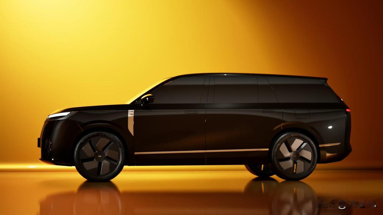 小鹏的全尺寸SUV，G01也来了。看尺寸又是525级别的。难怪机构纷纷抛出手