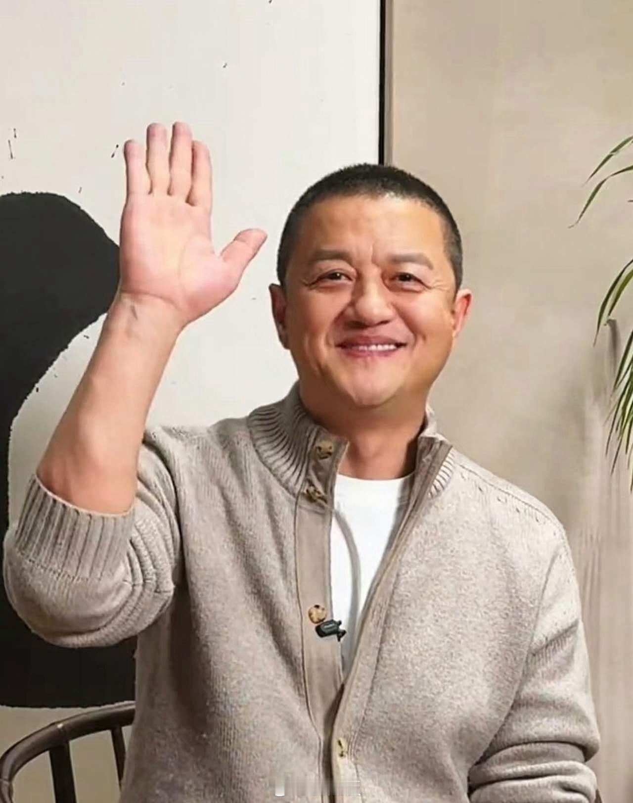 李亚鹏这个人，现在已经很难回头了！不是因为直播违规，而是他在直播的这个领悟里，已