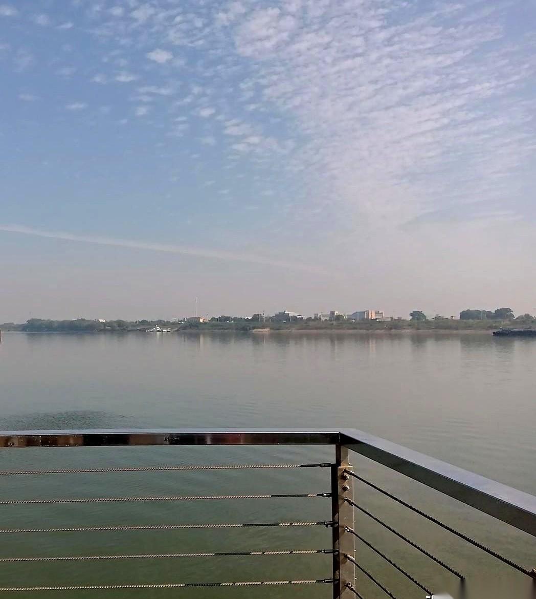 真正的面试，其实从一句“你带水杯了吗”才算开始。这问题听着多外行啊，多可笑啊。