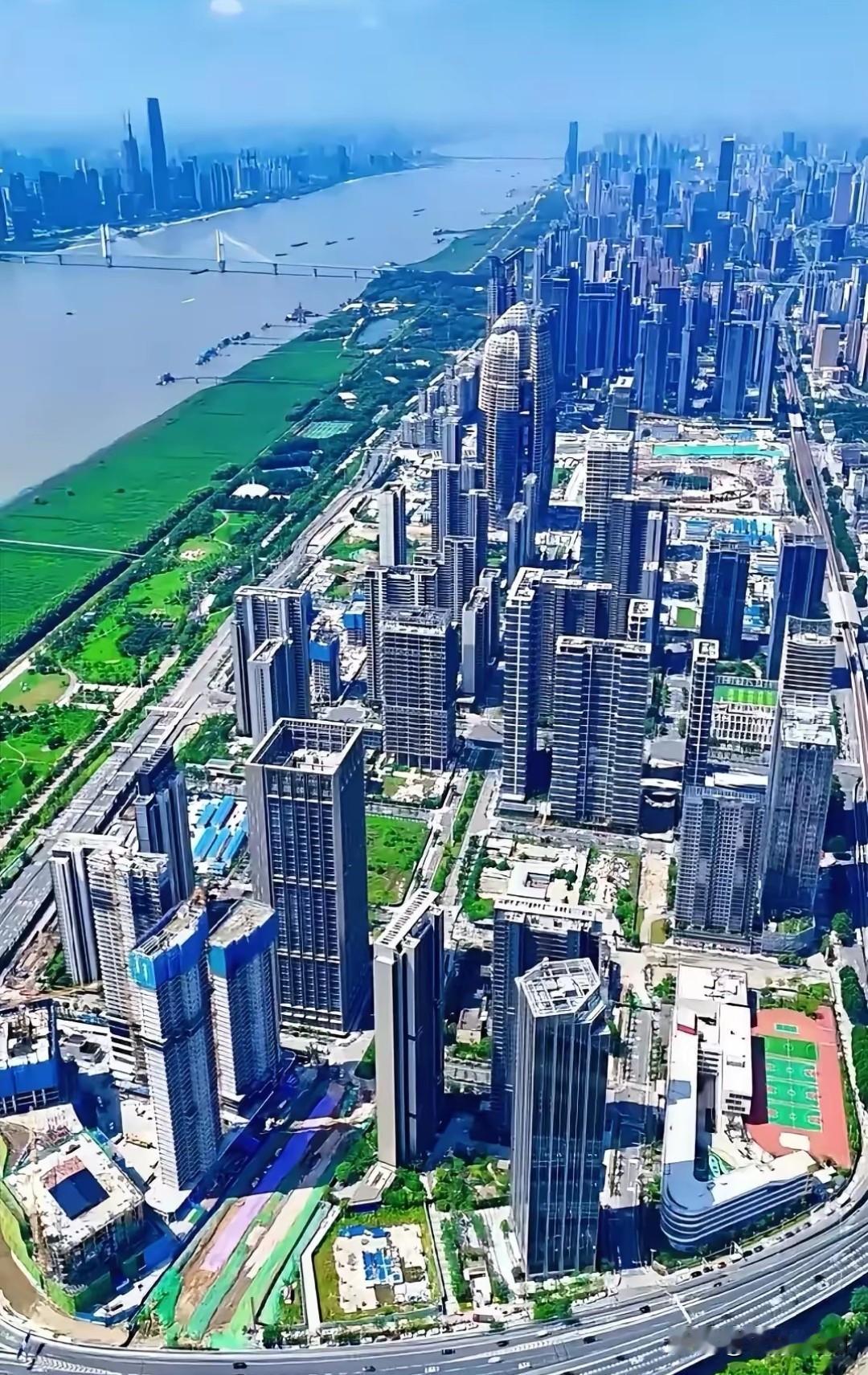 中部格局定调，长沙追汉彻底没戏武汉中部第一稳如泰山，长沙赶超无望。2