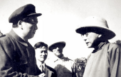 新中国成立前夕，大清官员张元济陪同毛主席游玩天坛，突然毛主席问张元济：“见过几次