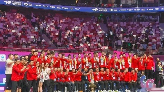 国羽夺得苏杯冠军，最开心的20个人如下​1，石宇奇—本届苏迪曼杯国羽冠军成员2，