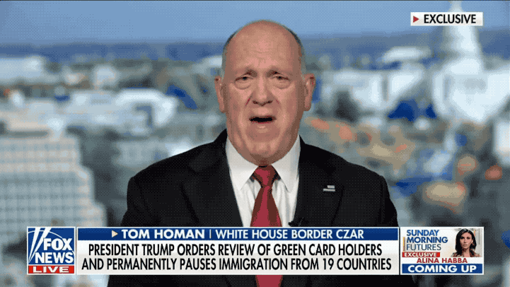 美国边境沙皇：我们被骗了，外来移民根本没有可靠信息，所以只能全部赶走！近日，汤姆