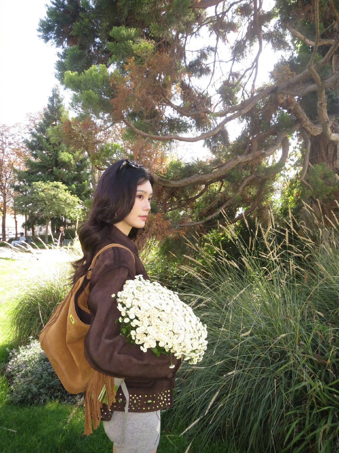 奚梦瑶婆婆四太不缺珠宝奚梦瑶的珍珠项链镇场子更是体贴满场华贵珠宝齐聚，四太珍藏