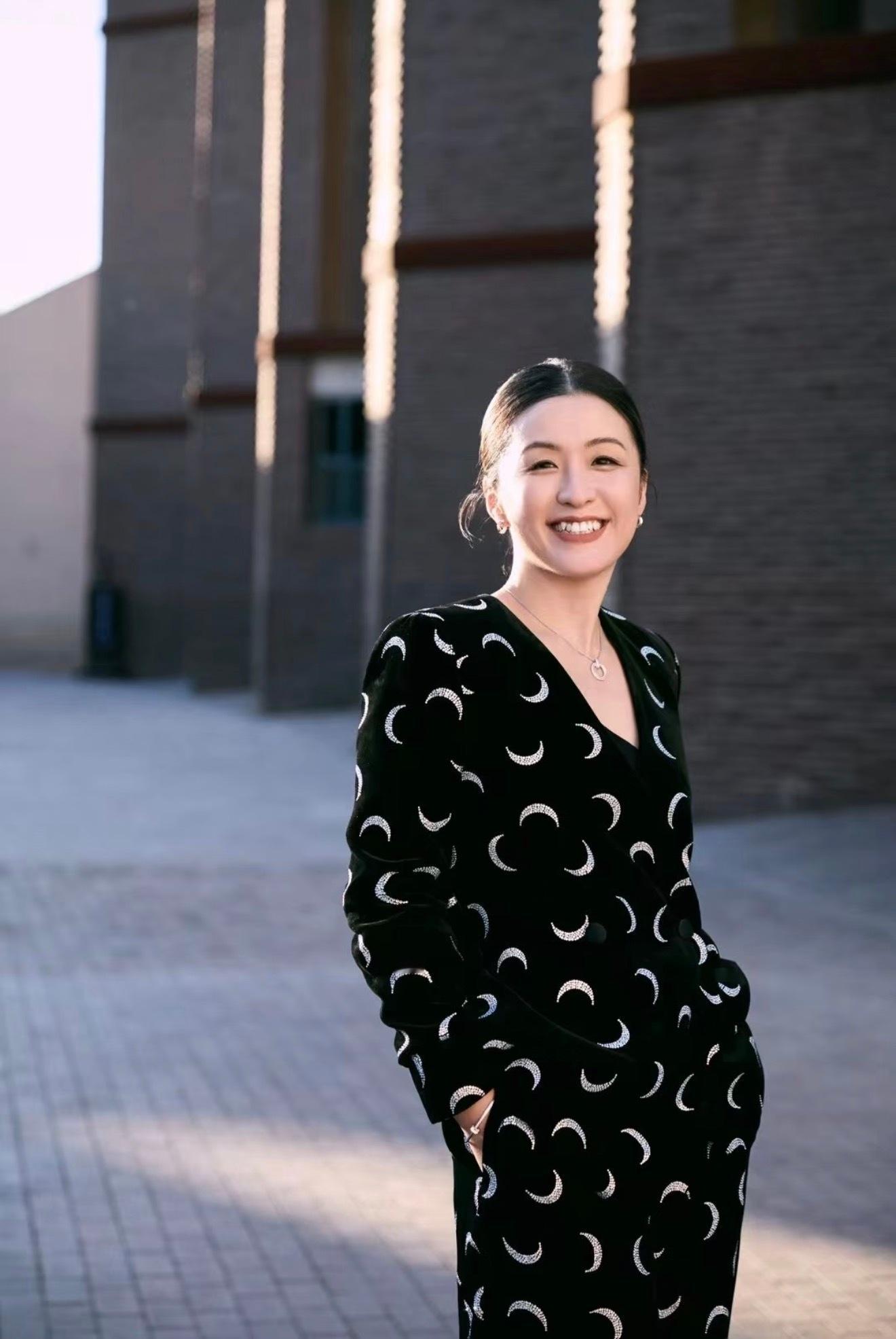 秦雯是1982年11月出生于上海的中国内地顶尖编剧，毕业于中央戏剧学院戏剧文学系