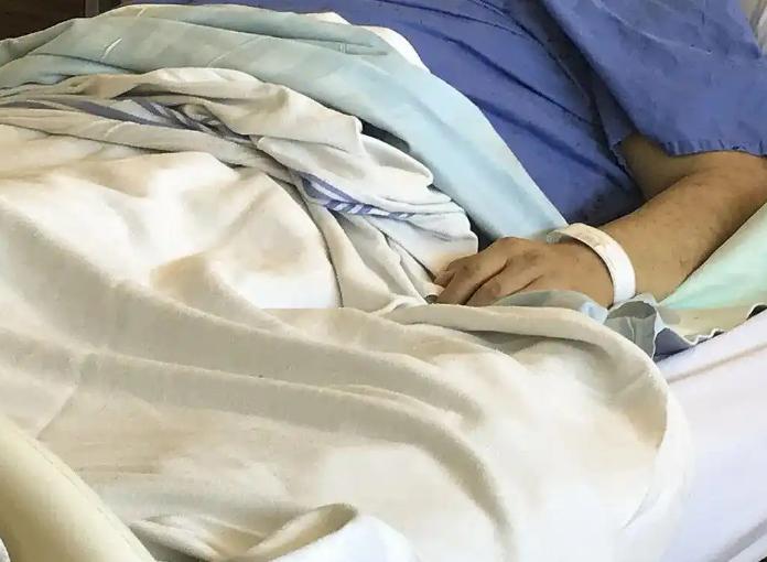 “悲剧还是发生了！”近日，浙江杭州，一男子发现尿液有些泛红，但却没有其他异常状况