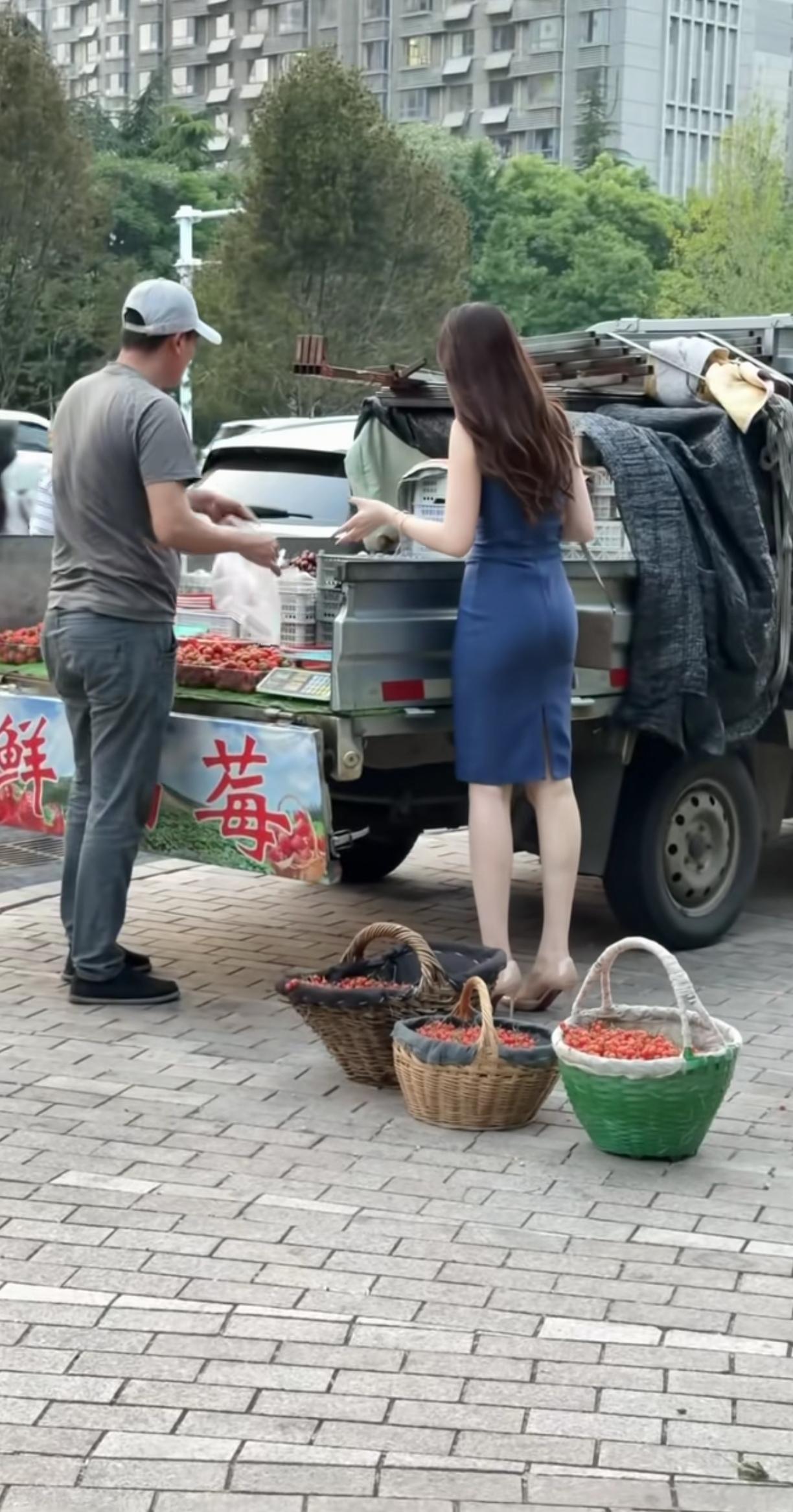 这身材太哇塞不一样