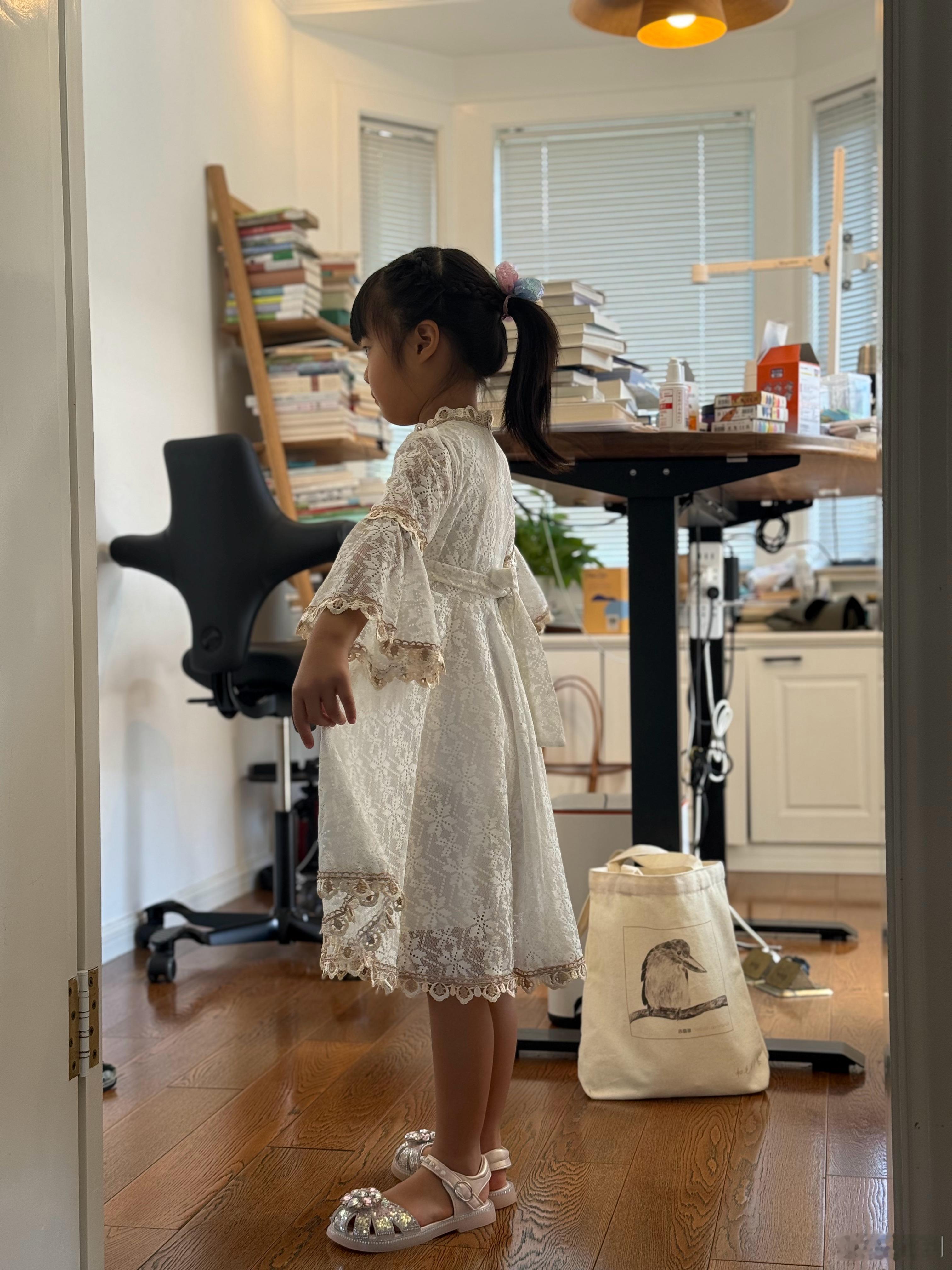 妹问我是不是很好看🤔我怎么感觉还得在新疆才好看…