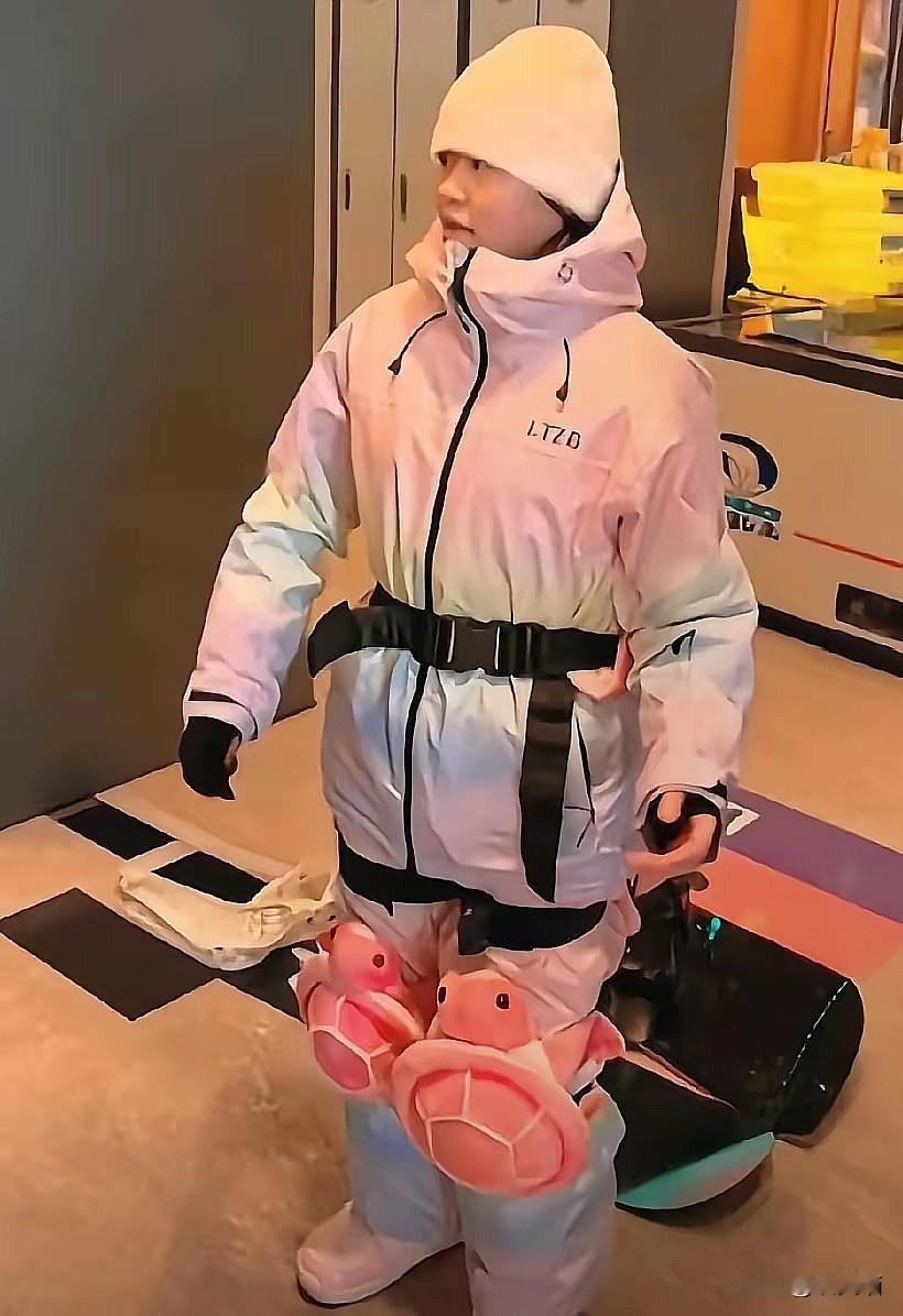 全红婵啊全红婵，求求你别这么全能行不行！不是跳水不够香，是你这“万物皆可速成