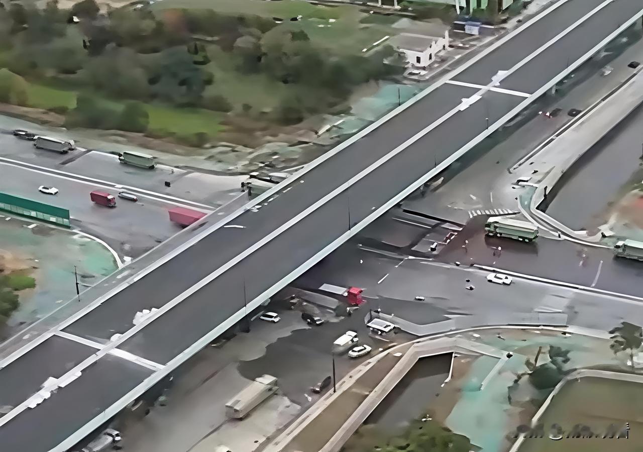 扬州交通开挂！润扬快速路南延月底通车🚀扬州车主们狂喜！润扬南路快速化改造