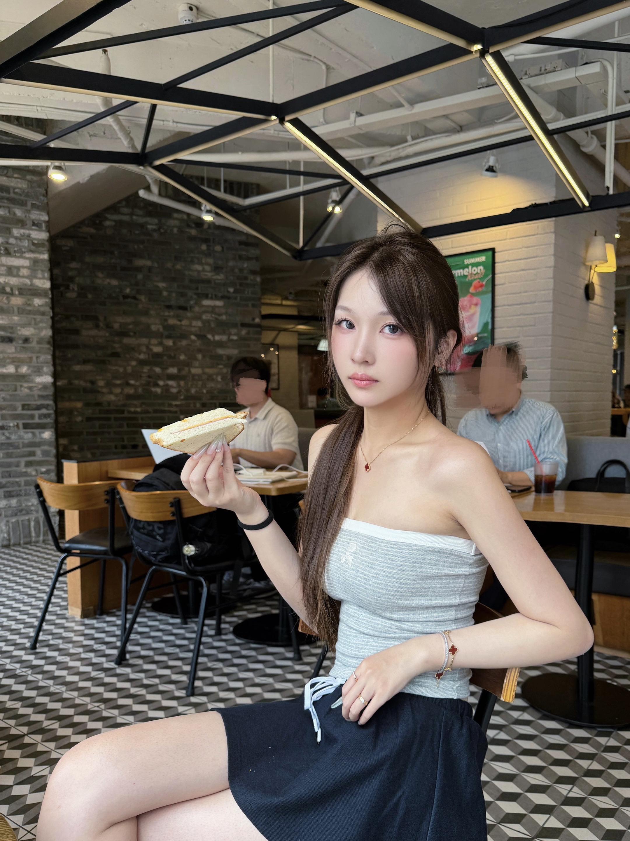 小黑