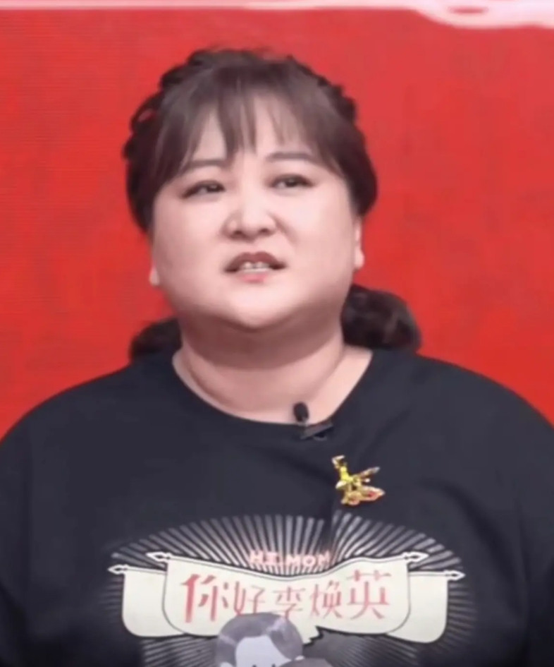 娱乐圈是个大染缸吴京说：女孩最好别进娱乐圈！我觉得还是贾玲聪明，不出名时没人