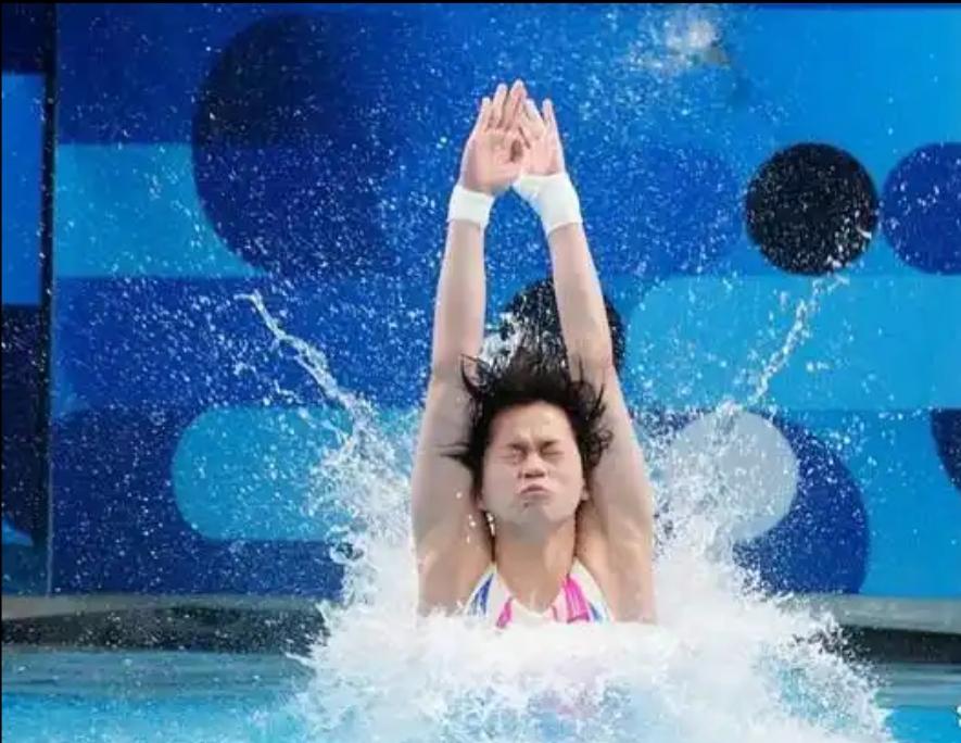 全红婵被网暴，这件事太气人，连外媒都看不下去了。咱家的奥运冠军全红婵，居然被