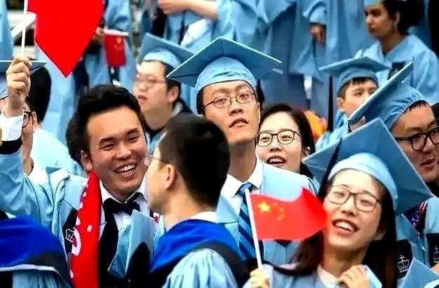 为什么“二流人才”能撑起中国？中国人才流失严重，前些年C9高校毕业出国比例很高，